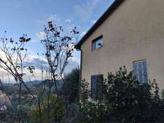 Foto Casa singola in Vendita, 6 Locali, 190 mq, Torgiano