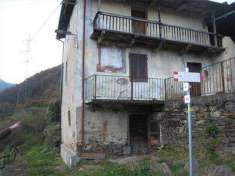 Foto Casa singola in Vendita, pi di 6 Locali, 100 mq, Domodossola