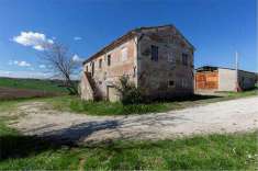 Foto Casa singola in Vendita, pi di 6 Locali, 10320 mq, Senigallia (