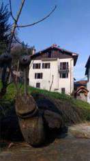 Foto Casa singola in Vendita, pi di 6 Locali, 110 mq, Arola