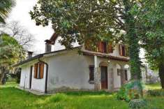 Foto Casa singola in Vendita, pi di 6 Locali, 125 mq (Perteole)