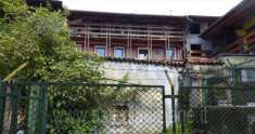 Foto Casa singola in Vendita, pi di 6 Locali, 126,76 mq, Arona
