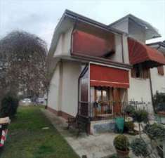 Foto Casa singola in Vendita, pi di 6 Locali, 141 mq, Trecenta