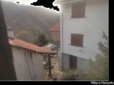 Foto Casa singola in Vendita, pi di 6 Locali, 157 mq, Valbrevenna