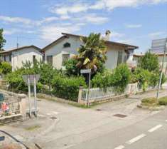 Foto Casa singola in Vendita, pi� di 6 Locali, 160 mq, Santa Maria di