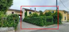 Foto Casa singola in Vendita, pi di 6 Locali, 170 mq, Alessandria