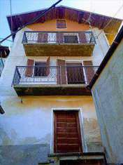 Foto Casa singola in Vendita, pi di 6 Locali, 170 mq, Masera