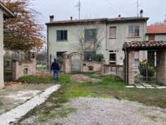 Foto Casa singola in Vendita, pi di 6 Locali, 172 mq, Bondeno