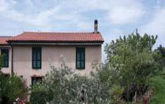 Foto Casa singola in Vendita, pi di 6 Locali, 180 mq, Greve in Chian