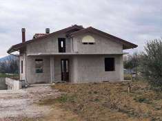 Foto Casa singola in Vendita, pi di 6 Locali, 200 mq, Rimini