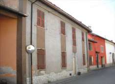 Foto Casa singola in Vendita, pi di 6 Locali, 213 mq, Pozzolo Formig