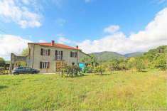 Foto Casa singola in Vendita, pi di 6 Locali, 220 mq, Mulazzo