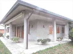 Foto Casa singola in Vendita, pi di 6 Locali, 228 mq, Borgoricco