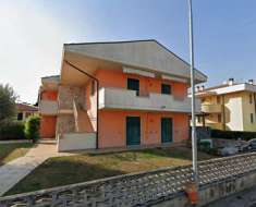 Foto Casa singola in Vendita, pi di 6 Locali, 235 mq, Belfiore