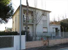 Foto Casa singola in Vendita, pi di 6 Locali, 245 mq, Porto Sant'El