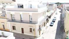 Foto Casa singola in Vendita, pi di 6 Locali, 250 mq, Casarano
