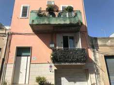 Foto Casa singola in Vendita, pi di 6 Locali, 250 mq, Solarino