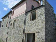 Foto Casa singola in Vendita, pi di 6 Locali, 260 mq, Todi (Asproli)
