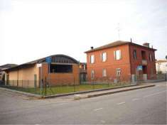 Foto Casa singola in Vendita, pi di 6 Locali, 270 mq, Lugo