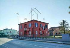 Foto Casa singola in Vendita, pi di 6 Locali, 270 mq, Lugo