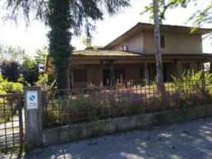 Foto Casa singola in Vendita, pi di 6 Locali, 276 mq, Pontevico