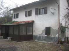 Foto Casa singola in Vendita, pi di 6 Locali, 3 Camere, 170 mq (ALLU