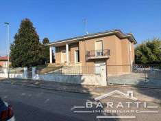 Foto Casa singola in Vendita, pi di 6 Locali, 3 Camere, 190 mq (QUIS