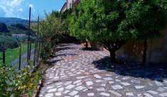 Foto Casa singola in Vendita, pi di 6 Locali, 3 Camere, 230 mq (COSE