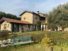 Foto Casa singola in Vendita, pi di 6 Locali, 300 mq, Gattico Veruno