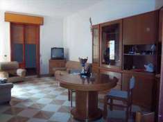 Foto Casa singola in Vendita, pi di 6 Locali, 300 mq, Marsala (Perif