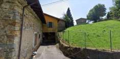 Foto Casa singola in Vendita, pi di 6 Locali, 305 mq, Rogno (San Vig