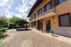Foto Casa singola in Vendita, pi di 6 Locali, 310 mq, Giaveno