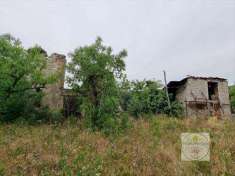 Foto Casa singola in Vendita, pi di 6 Locali, 320 mq (Arqu Petrarca