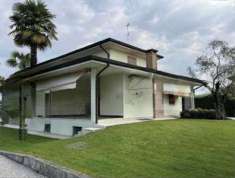 Foto Casa singola in Vendita, pi di 6 Locali, 361 mq, San Martino di