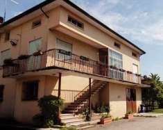 Foto Casa singola in Vendita, pi di 6 Locali, 389 mq, Grantorto