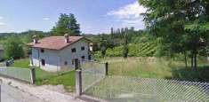 Foto Casa singola in Vendita, pi di 6 Locali, 4 Camere, 200 mq (MONF