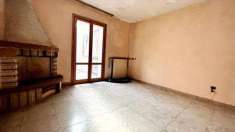 Foto Casa singola in Vendita, pi di 6 Locali, 4 Camere, 225 mq (MONT