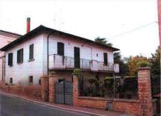 Foto Casa singola in Vendita, pi di 6 Locali, 4 Camere, 240 mq (MONT