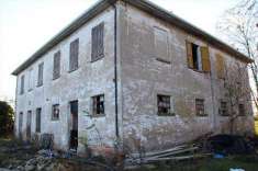 Foto Casa singola in Vendita, pi di 6 Locali, 4 Camere, 326 mq (FORL