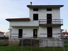 Foto Casa singola in Vendita, pi di 6 Locali, 400 mq (San Miniato)