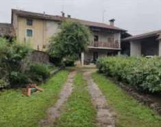 Foto Casa singola in Vendita, pi di 6 Locali, 405 mq, Brogliano