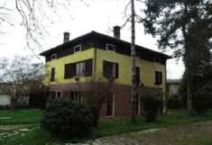 Foto Casa singola in Vendita, pi� di 6 Locali, 426 mq, Alessandria