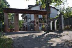 Foto Casa singola in Vendita, pi di 6 Locali, 470 mq (Neviano degli