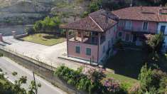 Foto Casa singola in Vendita, pi� di 6 Locali, 5 Camere, 520 mq (CORT