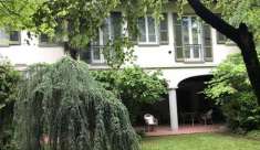 Foto Casa singola in Vendita, pi di 6 Locali, 616 mq, Rovato