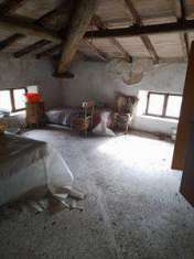 Foto Casa singola in Vendita, pi di 6 Locali, pi di 6 Camere, 300 m