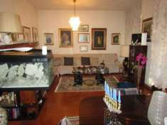 Foto Casa singola in vendita a Avenza - Carrara 240 mq  Rif: 1269733