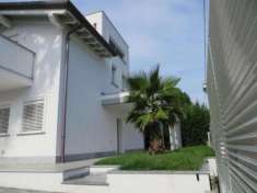 Foto Casa singola in vendita a Cinquale - Montignoso 240 mq  Rif: 1109690