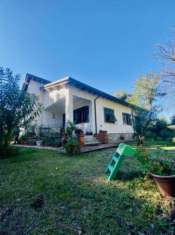 Foto Casa singola in vendita a Marina di Massa - Massa 140 mq  Rif: 1030102