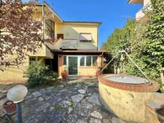Foto Casa singola in vendita a Ponsacco 320 mq  Rif: 1305733